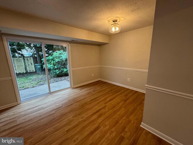 Foto del edificio - 5140 Redbud Rd