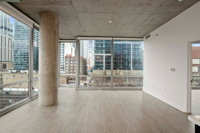 Foto del edificio - 1405 S State St
