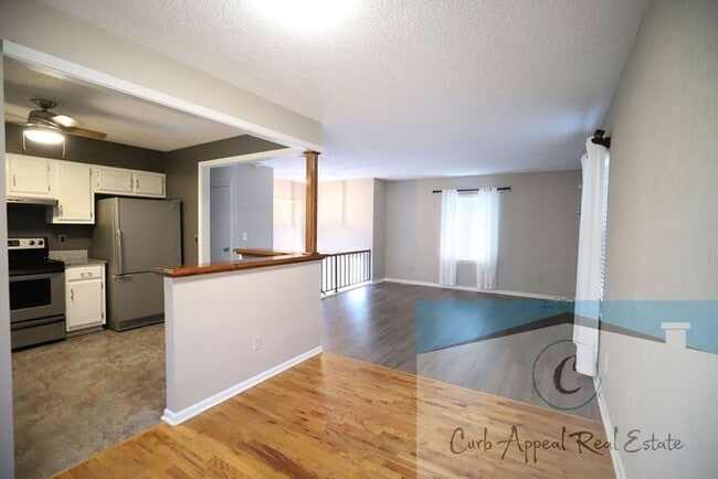 Building Photo - Must see 4-bedroom 2 bath home at 1100 Dupwe.