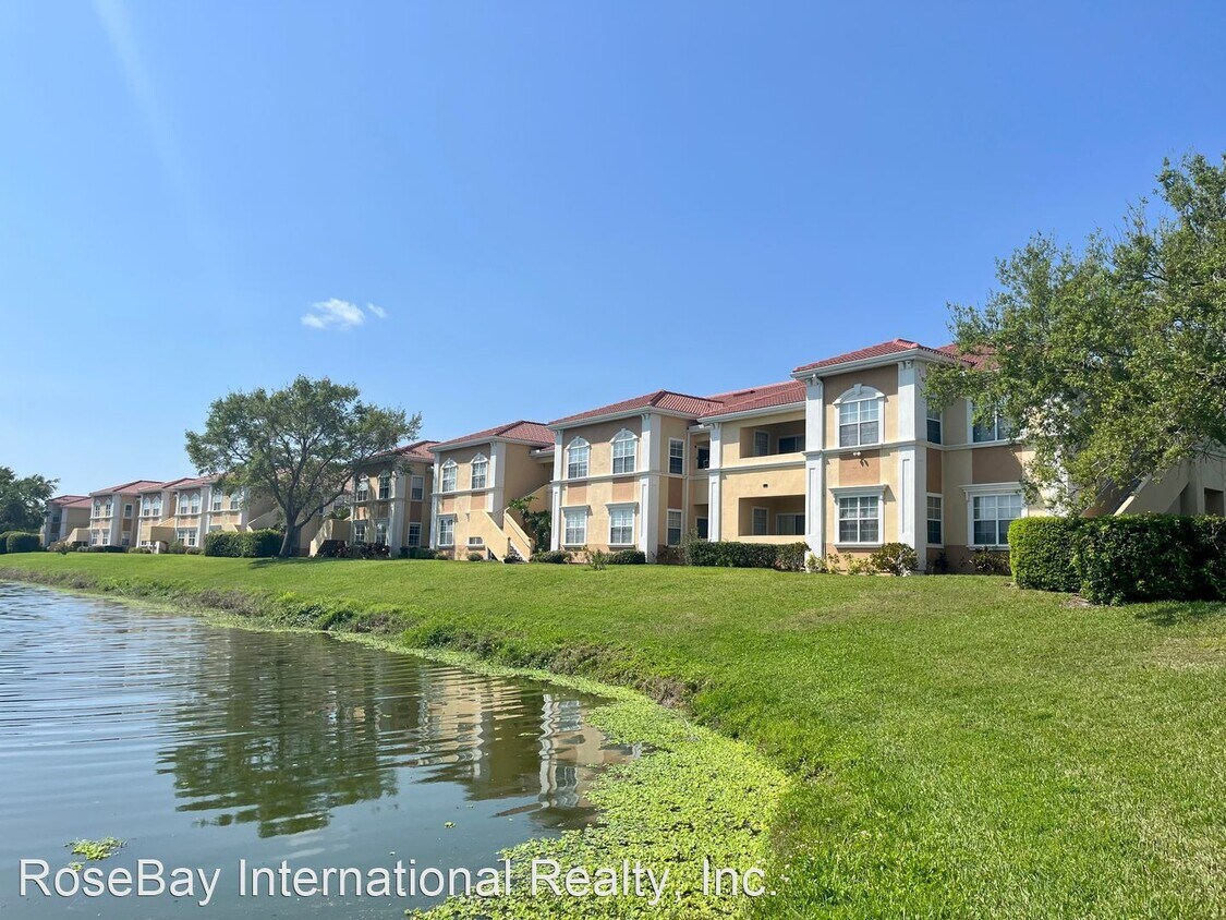 Foto principal - 2 br, 2 bath House - 1050 Villagio Circle,...