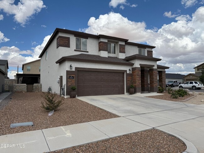 Foto del edificio - 14525 Jaclyn Marie St