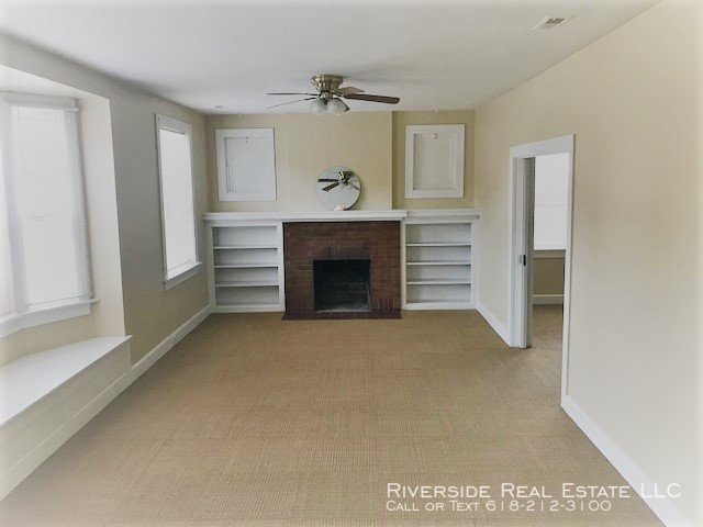 Primary Photo - 1323 W Main St