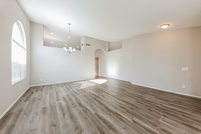 Building Photo - 4317 W Electra Ln