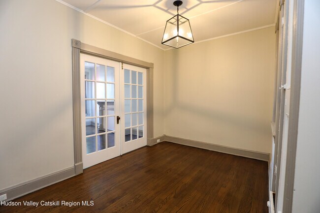 Foto del edificio - 141 St James St