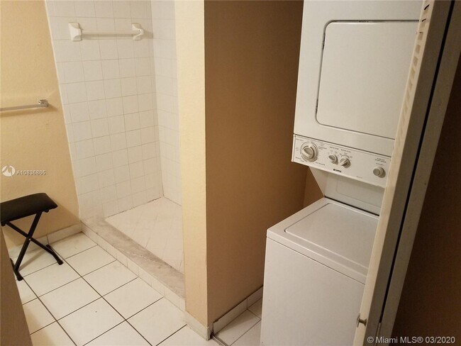 Building Photo - 15470 SW 284th St