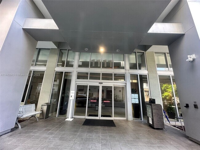 Foto del edificio - 1111 SW 1st Ave