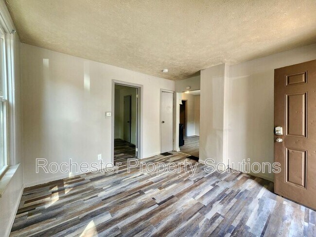 Building Photo - 359-361-361 Garson Ave