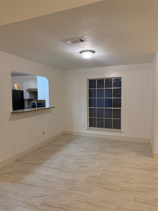 Foto del edificio - 14322 Golden Cypress Ln