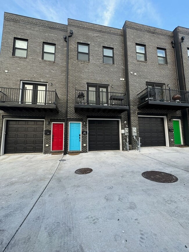 Foto del edificio - Modern 3Bed/3Bath Townhome in Federal Hil