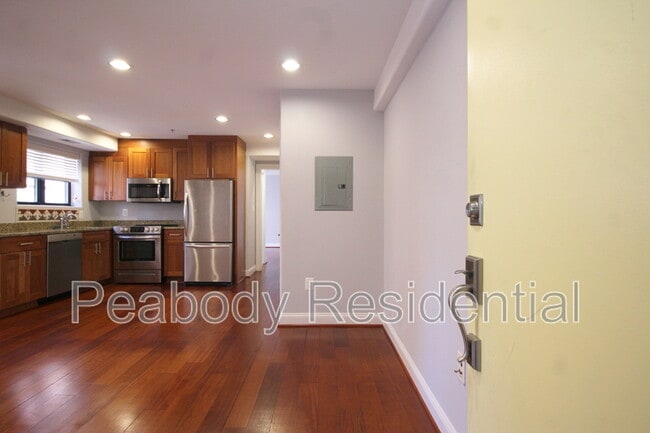 Building Photo - 1354 Euclid St NW