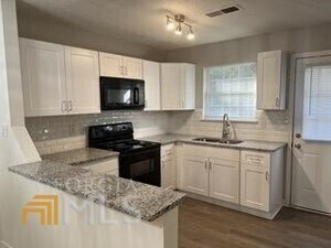 Foto del edificio - 122 Doves Ln