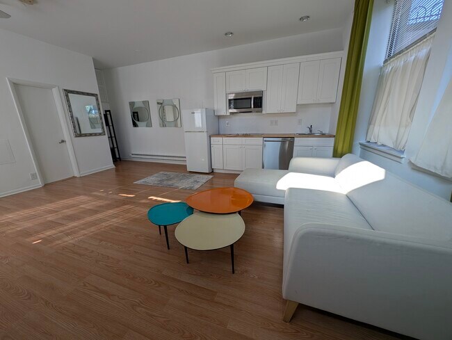 Foto del edificio - 436 13th St NE