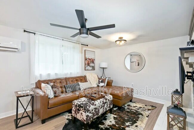 Foto del edificio - 840 Lemont Dr