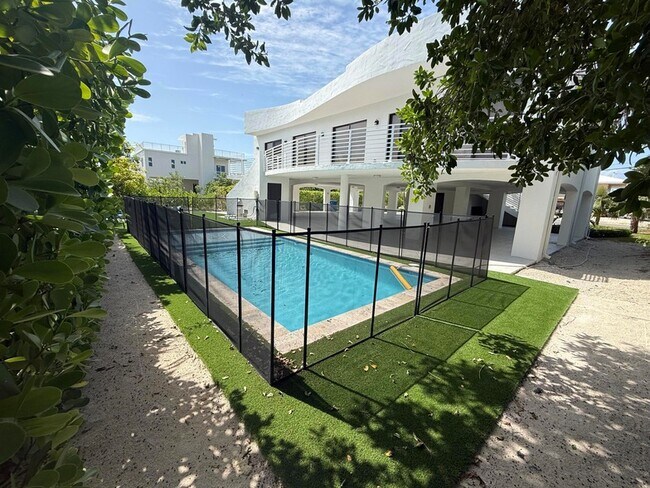 Foto del edificio - 273 W Seaview Dr