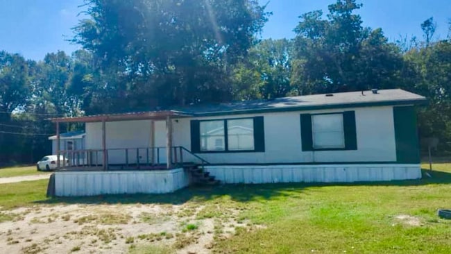 Building Photo - 114B Ava Ln