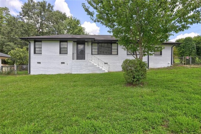 Building Photo - 970 Oglethorpe Ave