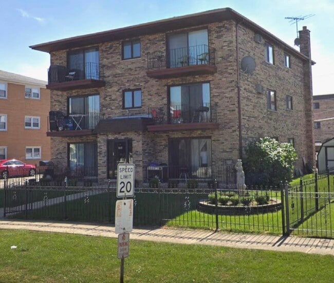 Building Photo - 8137 Marion Dr