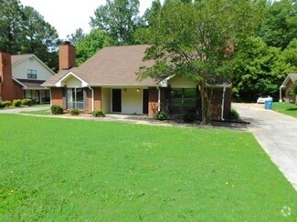 Building Photo - 502 Plymouth Ln