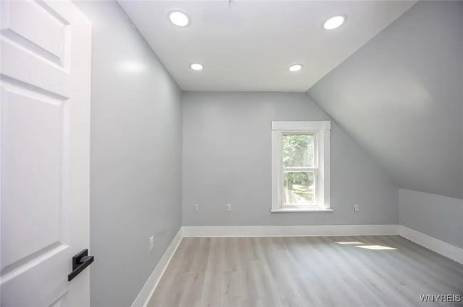 Building Photo - 175 Garner Ave