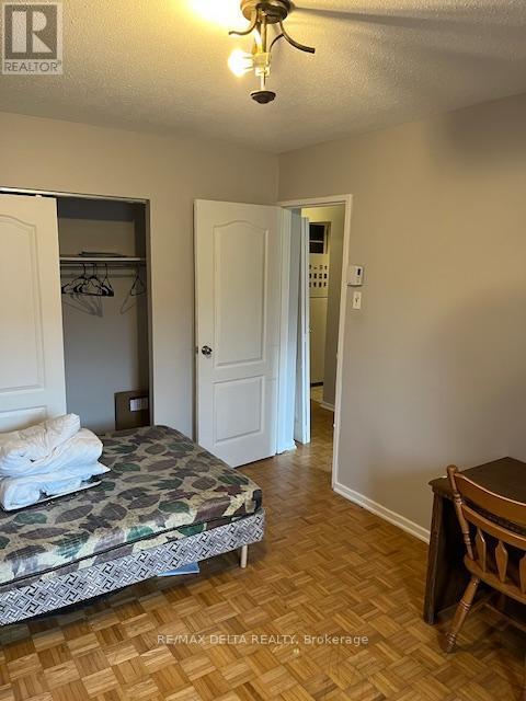 Building Photo - 2044 Arrowsmith Dr