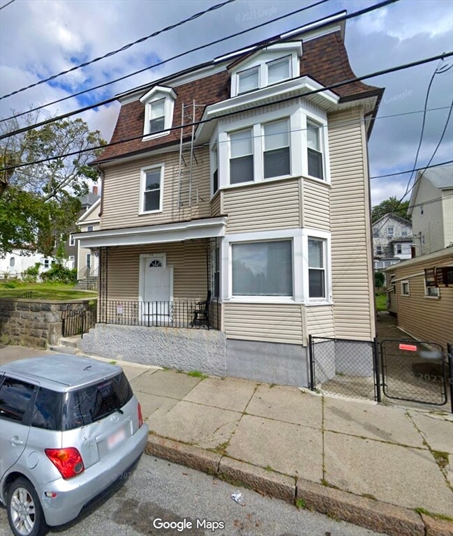 Building Photo - 712-722 Eastern Ave