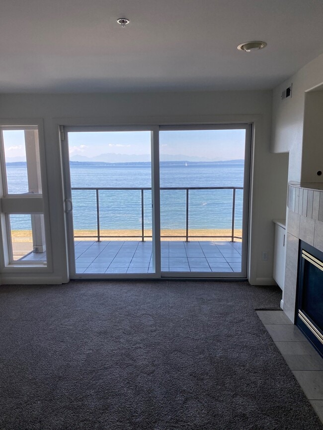 Living room to deck - 1300 Alki Ave SW