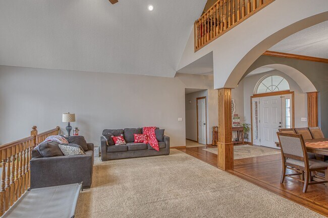 Foto del edificio - Highly desirable home in Briarbrook