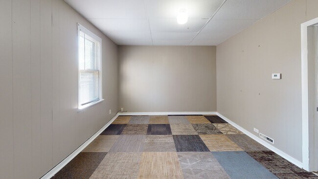 Foto del edificio - 4836 Northcote Ave