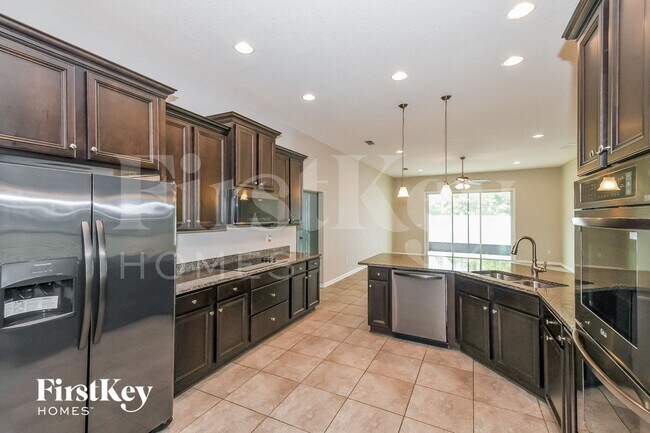 Foto del edificio - 15612 Mason Lakes Dr