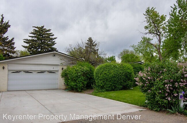 Building Photo - 3 br, 2 bath House - 55 Zephyr St