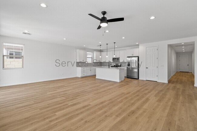 Foto del edificio - 5029 W Roundhouse Rd