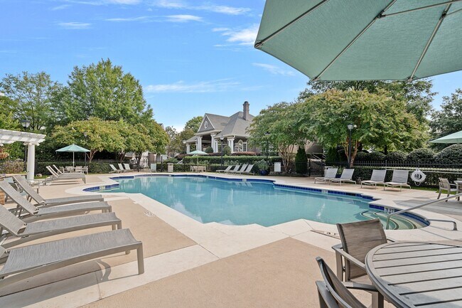 Foto del edificio - Hawthorne at the Carlyle