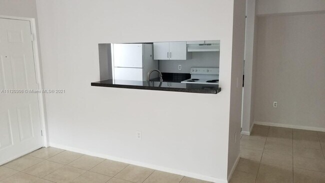 Building Photo - 2071 Renaissance Blvd