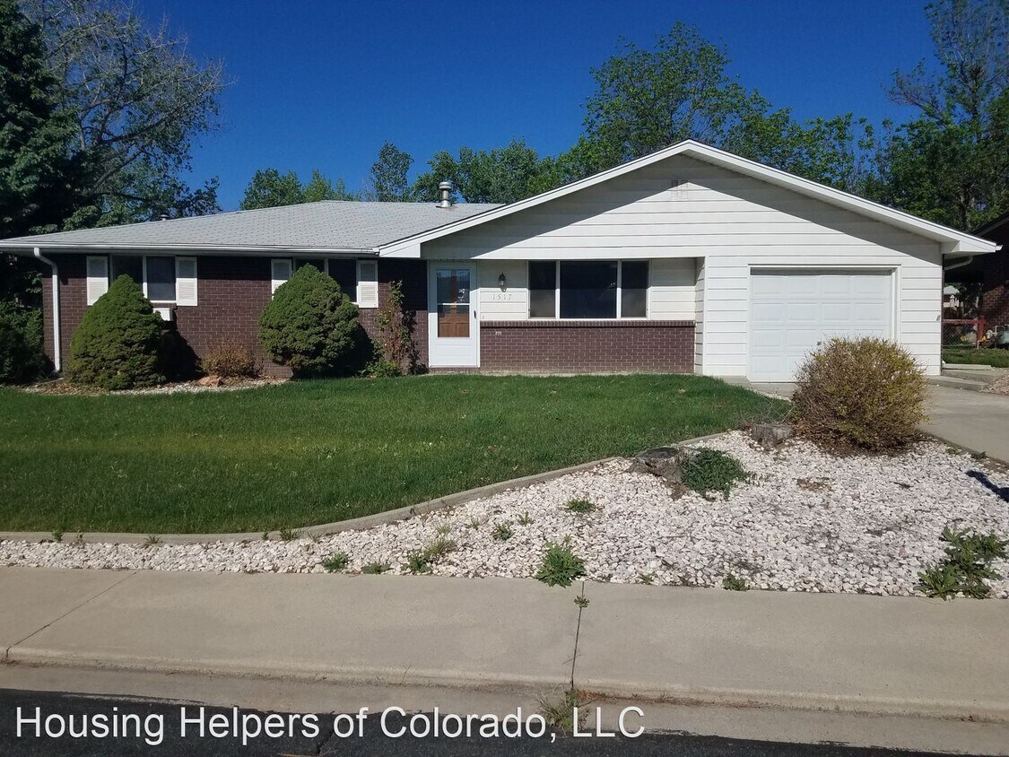 Foto principal - 3 br, 1.5 bath House - 1517 Spencer Street