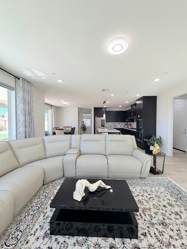 Foto del edificio - 5396 High Vly Ln