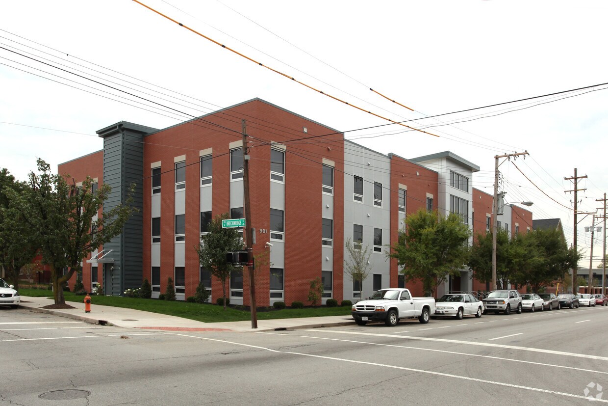 Spalding Suites Apartments in Louisville, KY