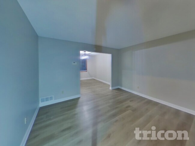 Foto del edificio - 13537 Dellwood Ct