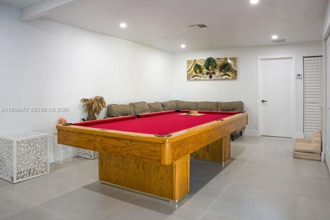 Foto del edificio - 8281 SW 205th St