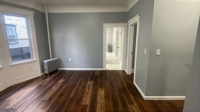 Building Photo - 55 Treacy Ave