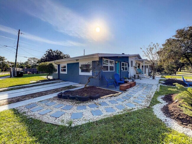 Foto del edificio - 1229 Berwyn Rd