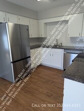 Building Photo - 125 SE 13th Ave