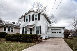 Building Photo - 1122 Colton Ave