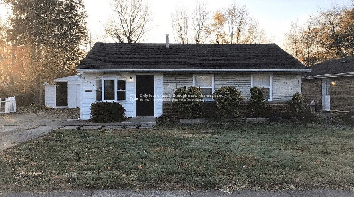 Primary Photo - 4406 Silver Leaf Dr