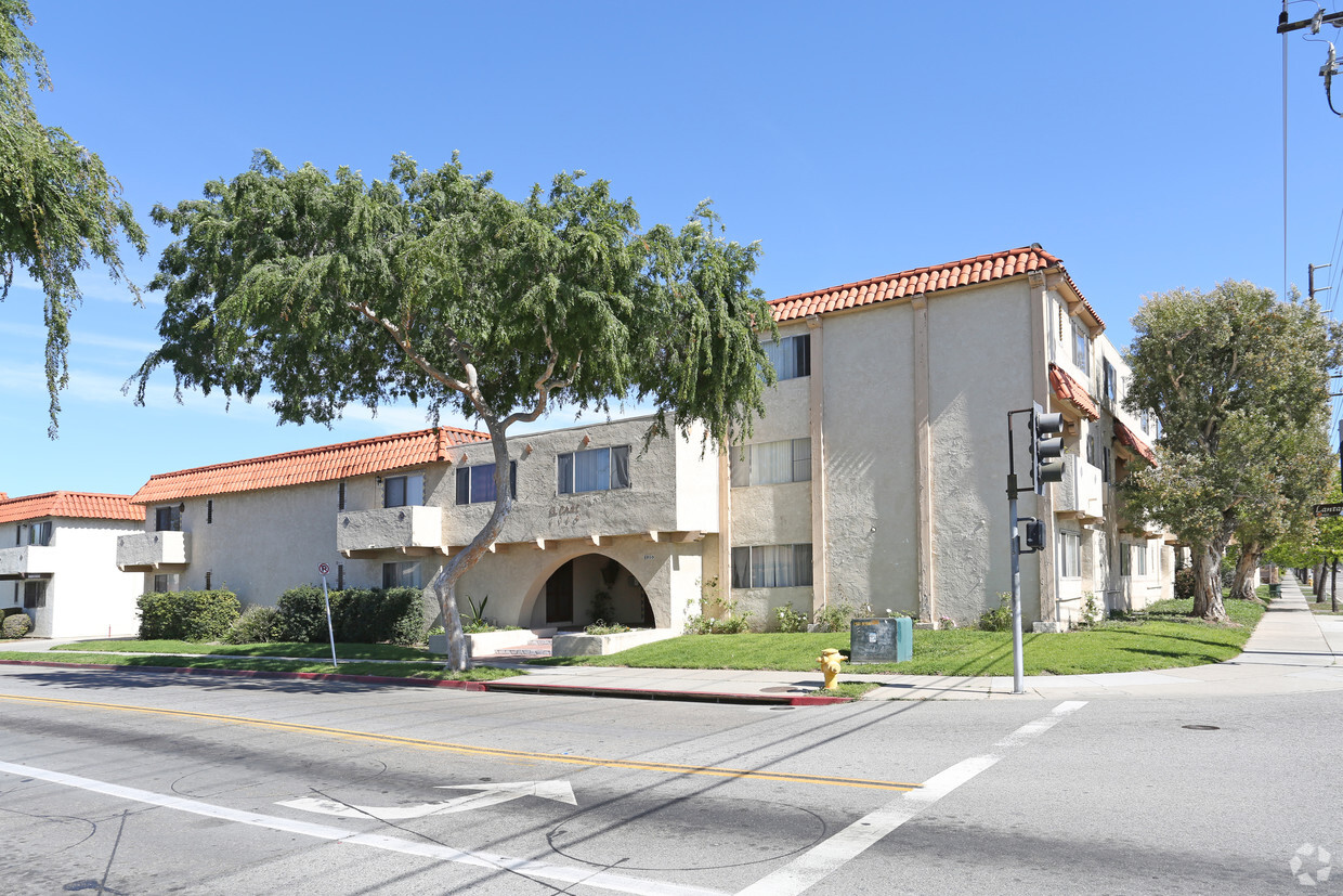 El Cadiz - Apartments in Oxnard, CA | Apartments.com