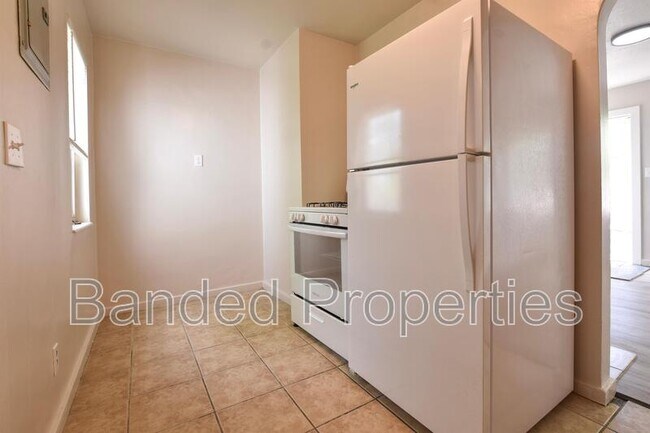 Foto del edificio - 8630-8644 W 2800 S