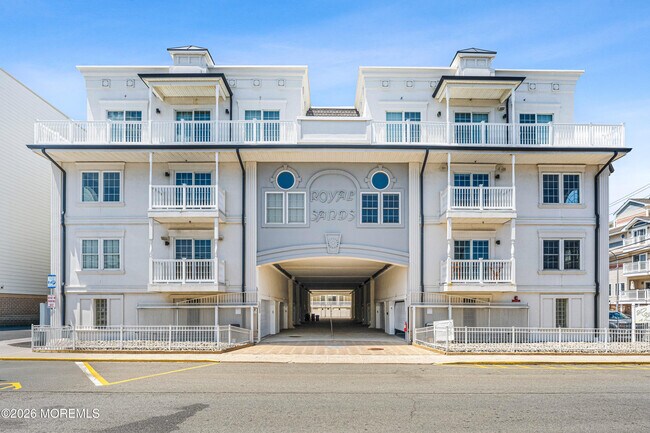 Foto del edificio - 15 Sumner Ave
