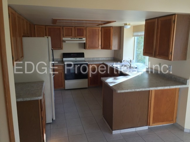 Foto del edificio - 18003 E Lehigh Pl