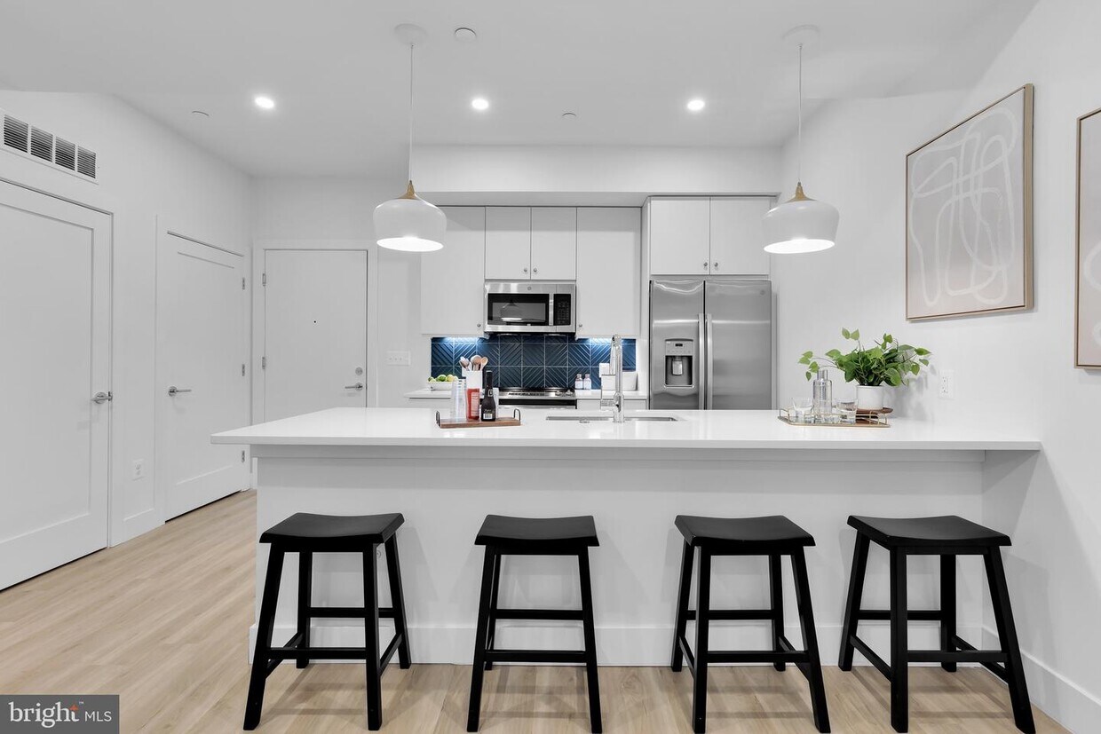 Foto principal - 2310 4th St NE