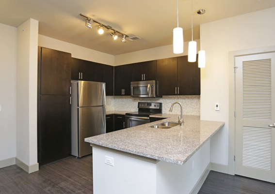 Foto principal - 1610 Frisco Square Blvd