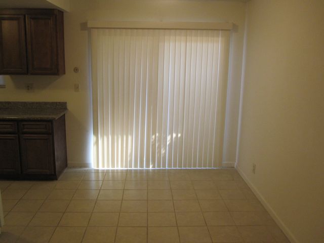 Building Photo - 3871 Ryde Ave